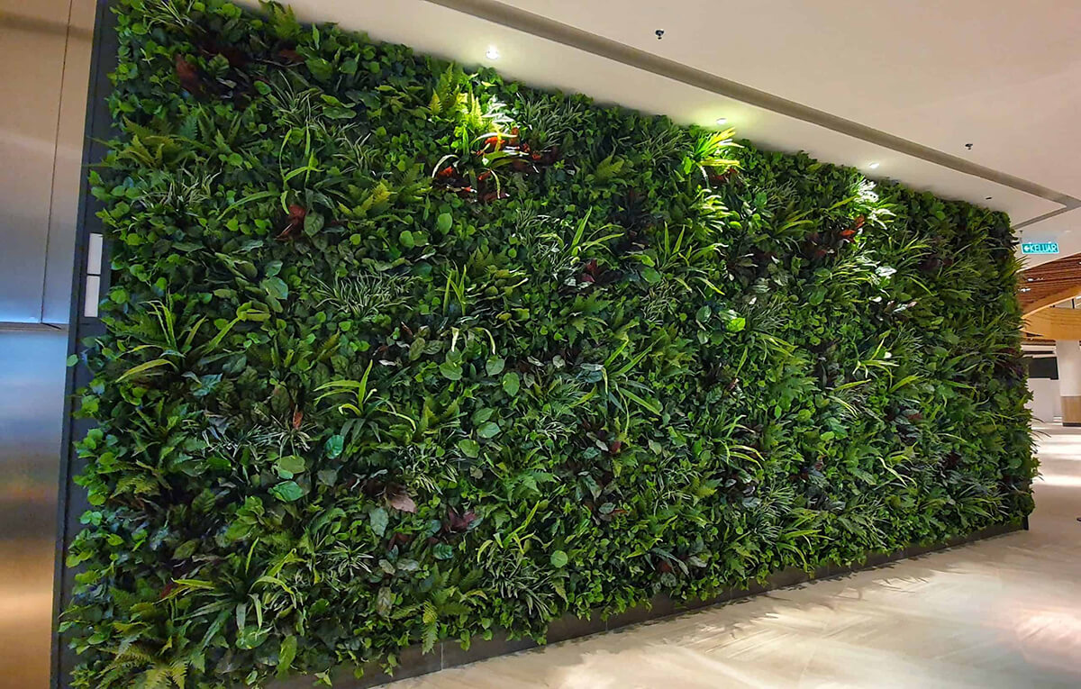 دیوار سبز مراکز خرید| آروین دیزاین